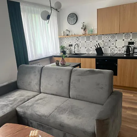 Nadrzeczna 14 * 카르파츠